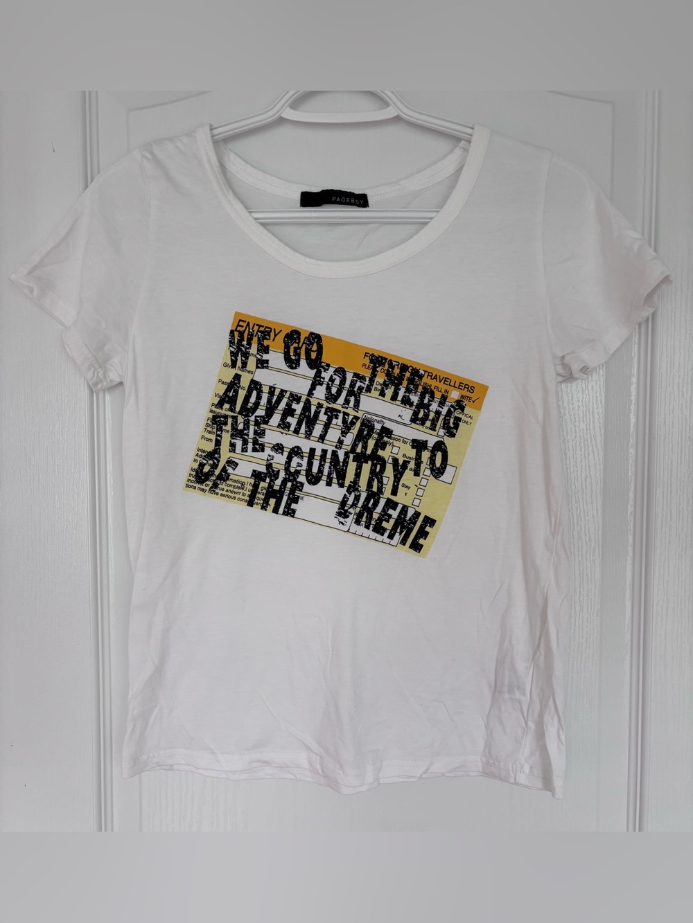 Vintage | White Graphic Tee Short Sleeve Top